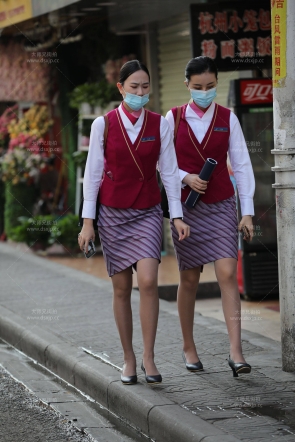 偶遇南航空姐下班