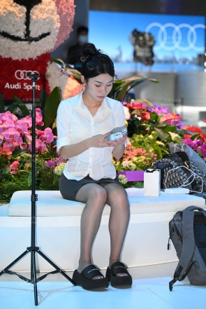 制服黑丝小主播
