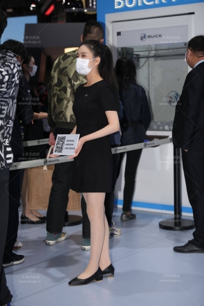 前台肉丝礼仪小姐姐