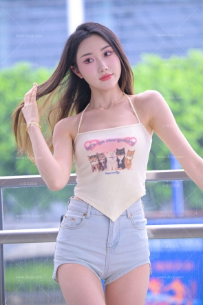 热裤美女【套图+181P】