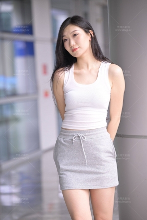 白色小吊带【套图99P/2.08G】