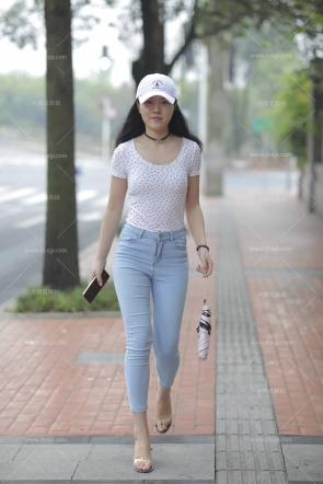 牛仔长裤美女【视频+照片】