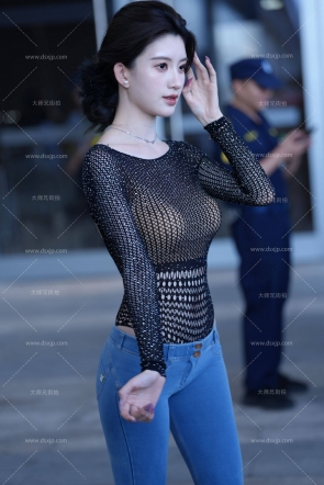 丰满牛仔裤【套图+94P】